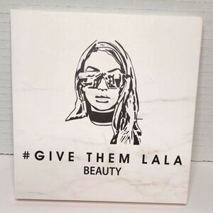 Give Them Lala Beauty The Grown Woman Eyeshadow Palette NIP 30g/1.05oz